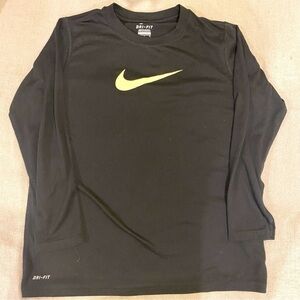 Nike Dry-Fit Long Sleeves TShirt